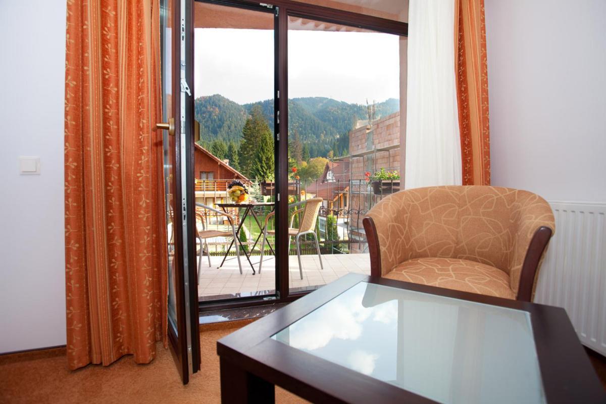 Pension Pantheon Poiana Brasov Exterior foto