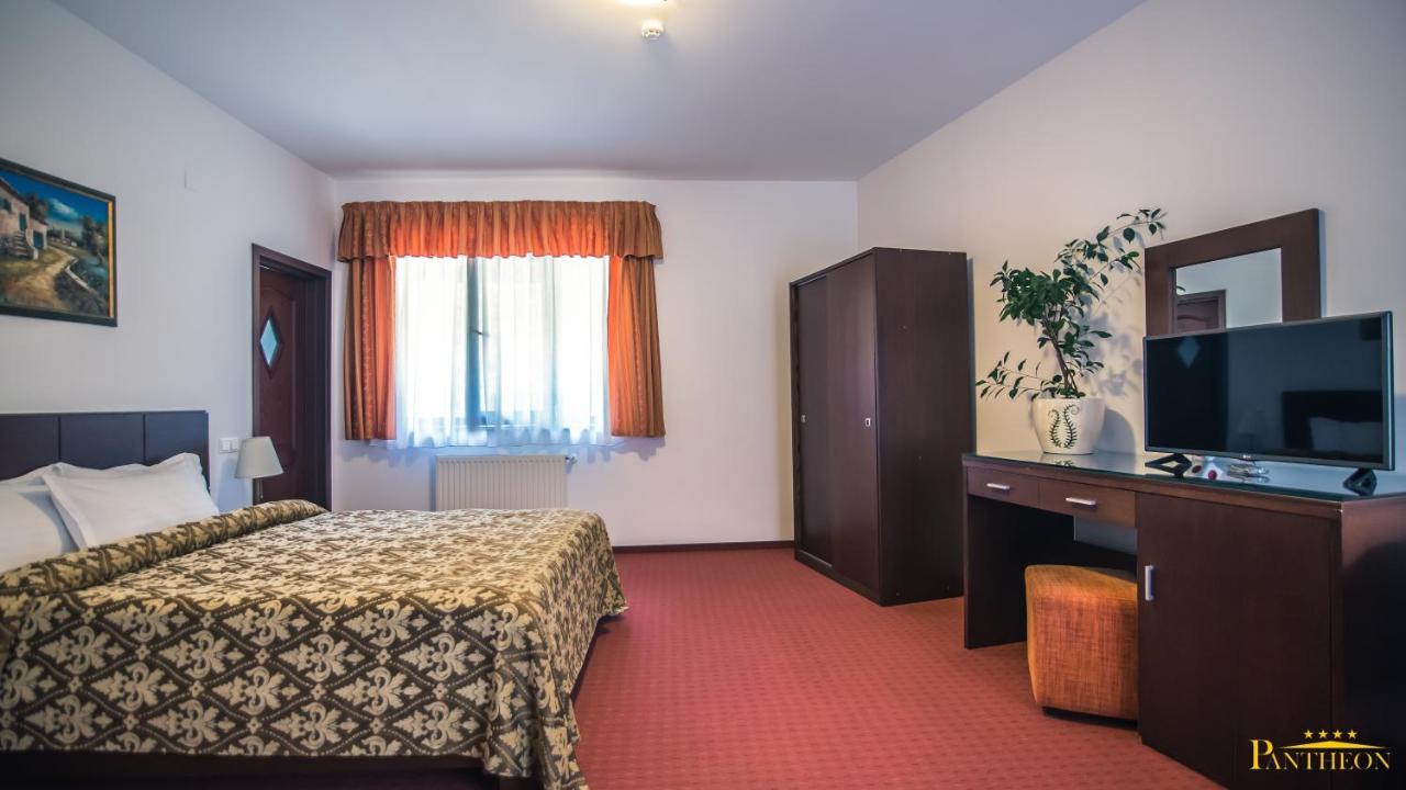 Pension Pantheon Poiana Brasov Exterior foto